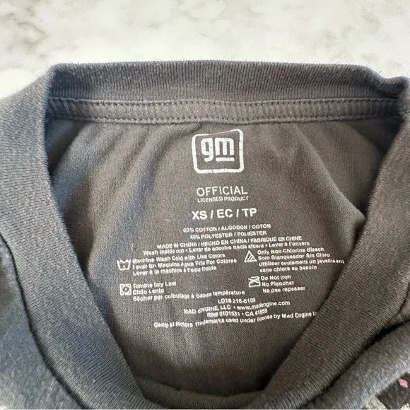 Chevrolet Corvette Graphic Crop Tee - Gray. Size XS - Picture 6 of 9